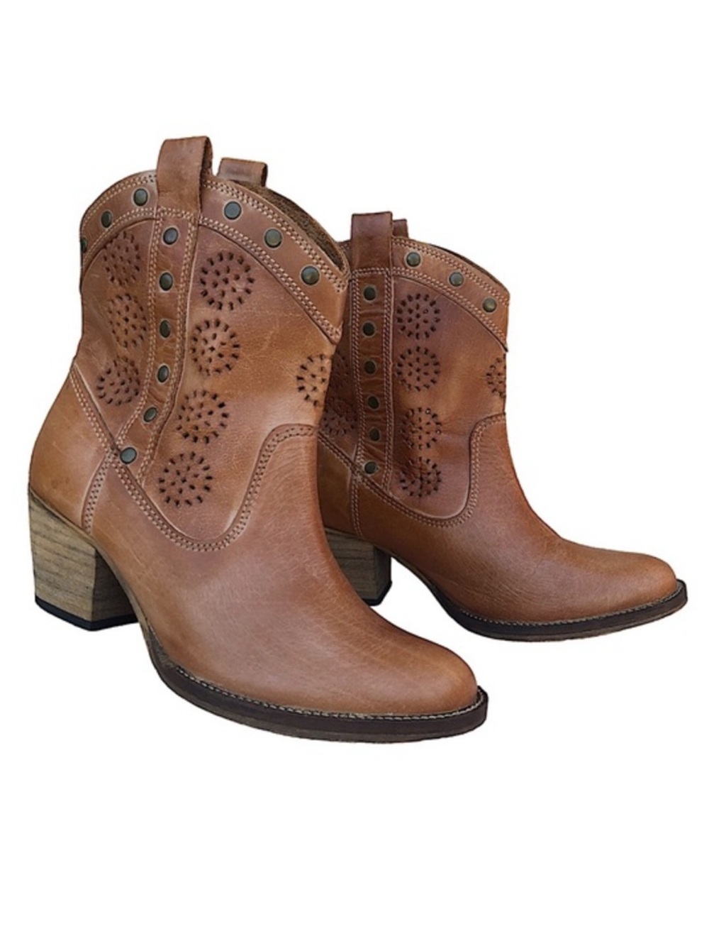 Dingo 7" Roni Women's Comfort Casual Studded Cut Out Block Heel Tan Boots 7.5 M
